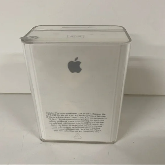 AppleiPod Nano 4 GB Silver 3rd Gen NEW NIB